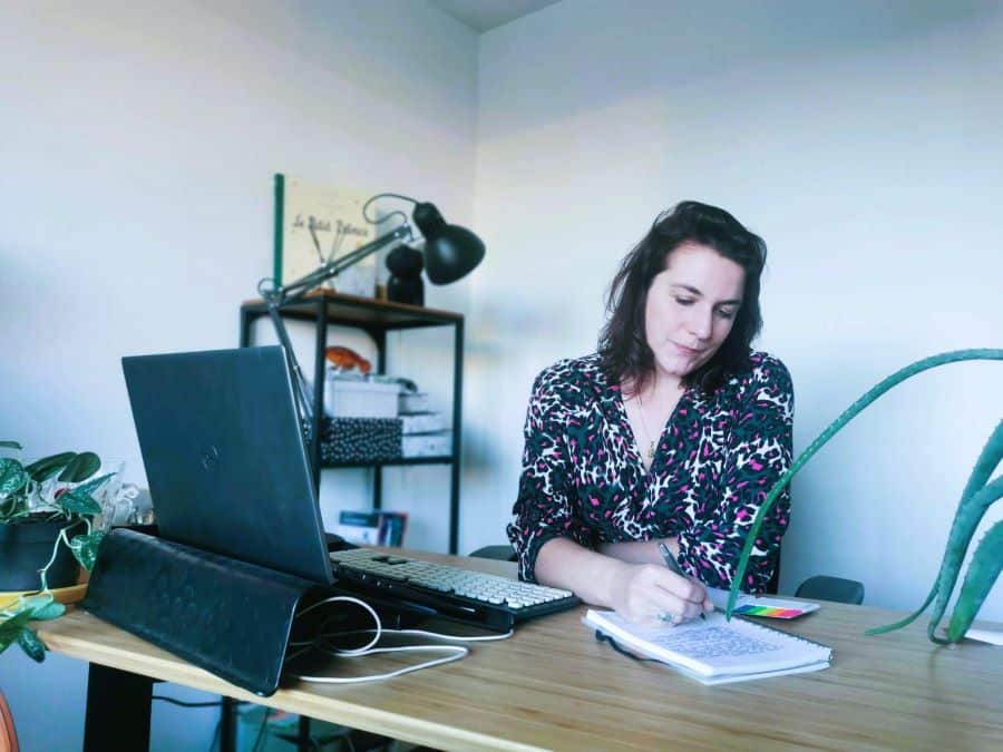 Une journée avec Lucile Peuch, assistante de direction